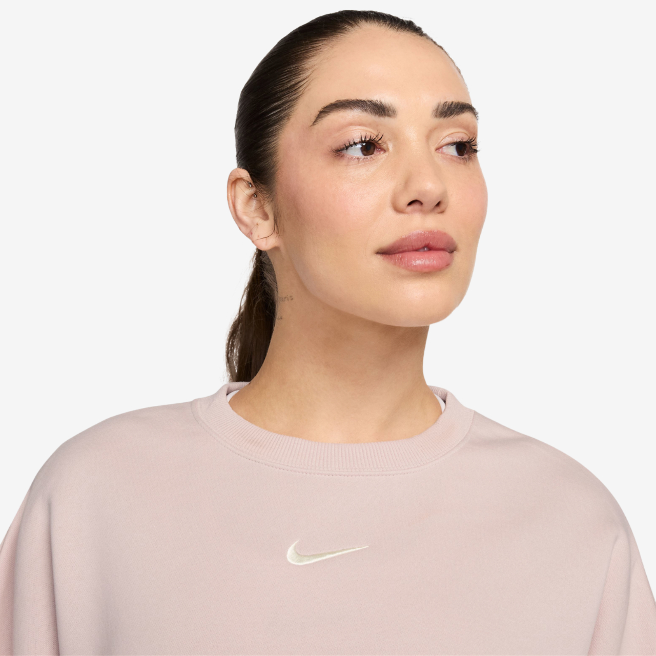 Nike NSW Style Fleece Crew OOS Image 3 of 3. Tap to open photo gallery.