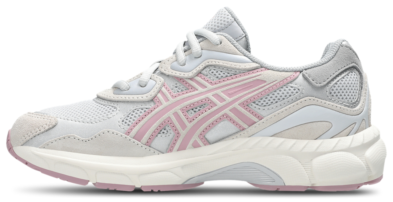 ASICS® GEL-NYC Image 2 de 5. Appuyez pour ouvrir la galerie de photos.