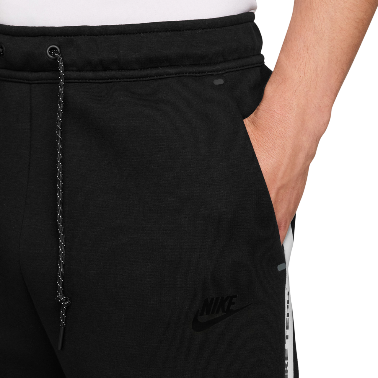 Nike Tech Fleece Jogger Pants Image 3 of 4. Tap to open photo gallery.