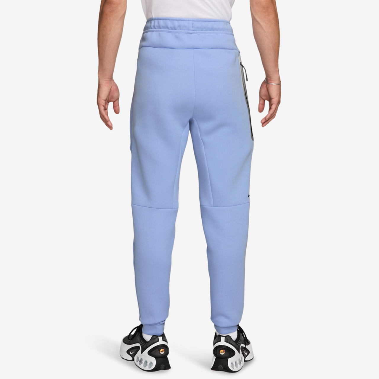Nike Tech Fleece Jogger Pants Image 2 of 4. Tap to open photo gallery.