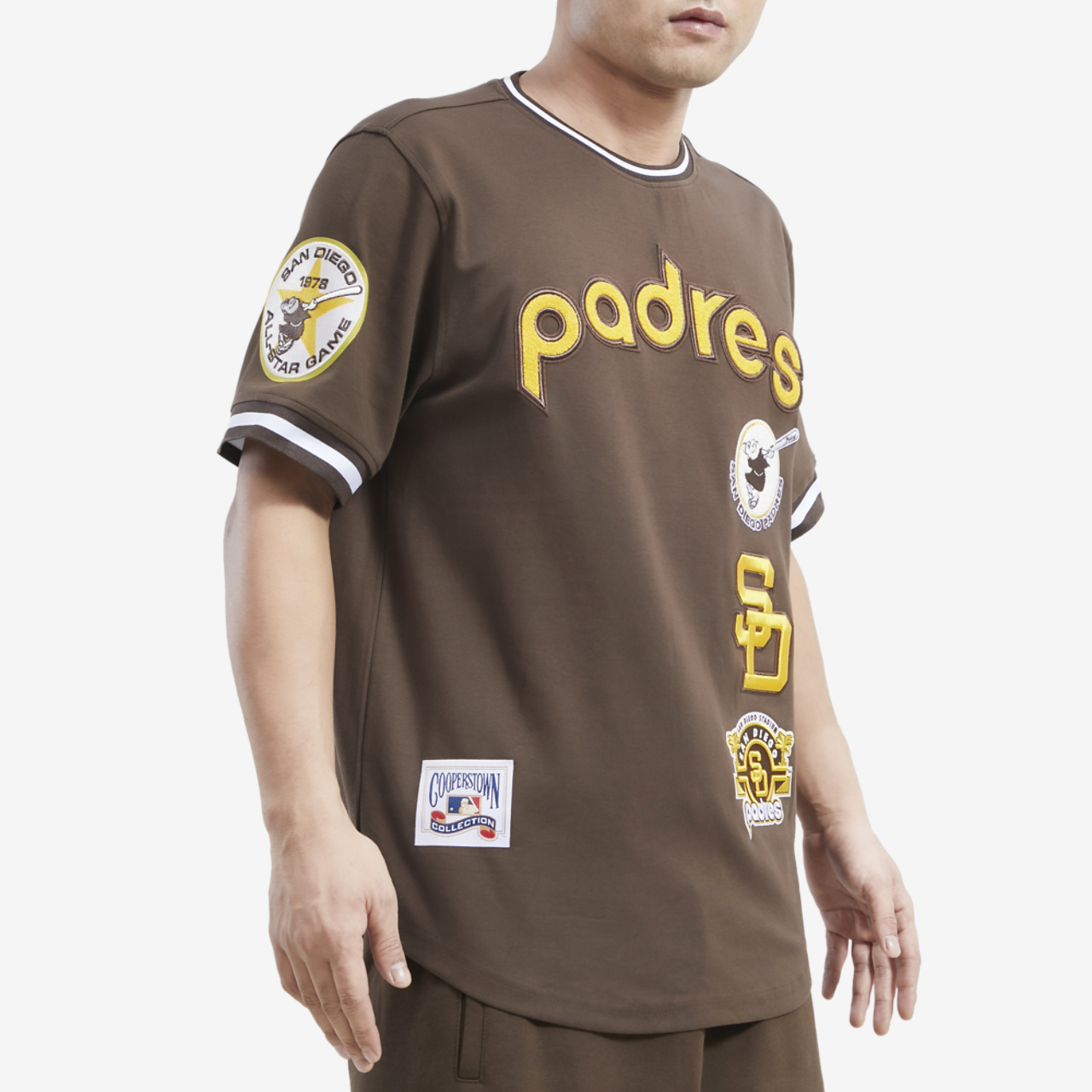 Pro Standard PADRES RETRO CLASSIC DK TEE Image 3 of 4. Tap to open photo gallery.