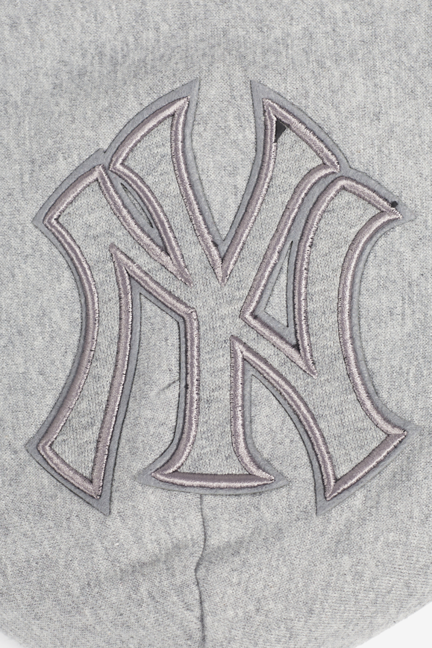 Pro Standard Yankees Pullover Hoodie Image 8 of 8. Tap to open photo gallery.