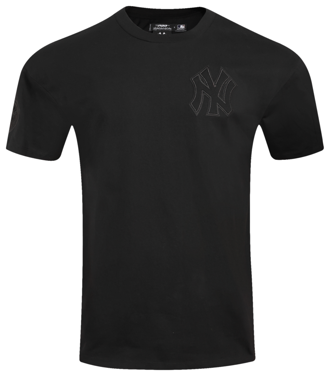 Pro Standard NEW YORK YANKEES TOP Image 1 of 5. Tap to open photo gallery.