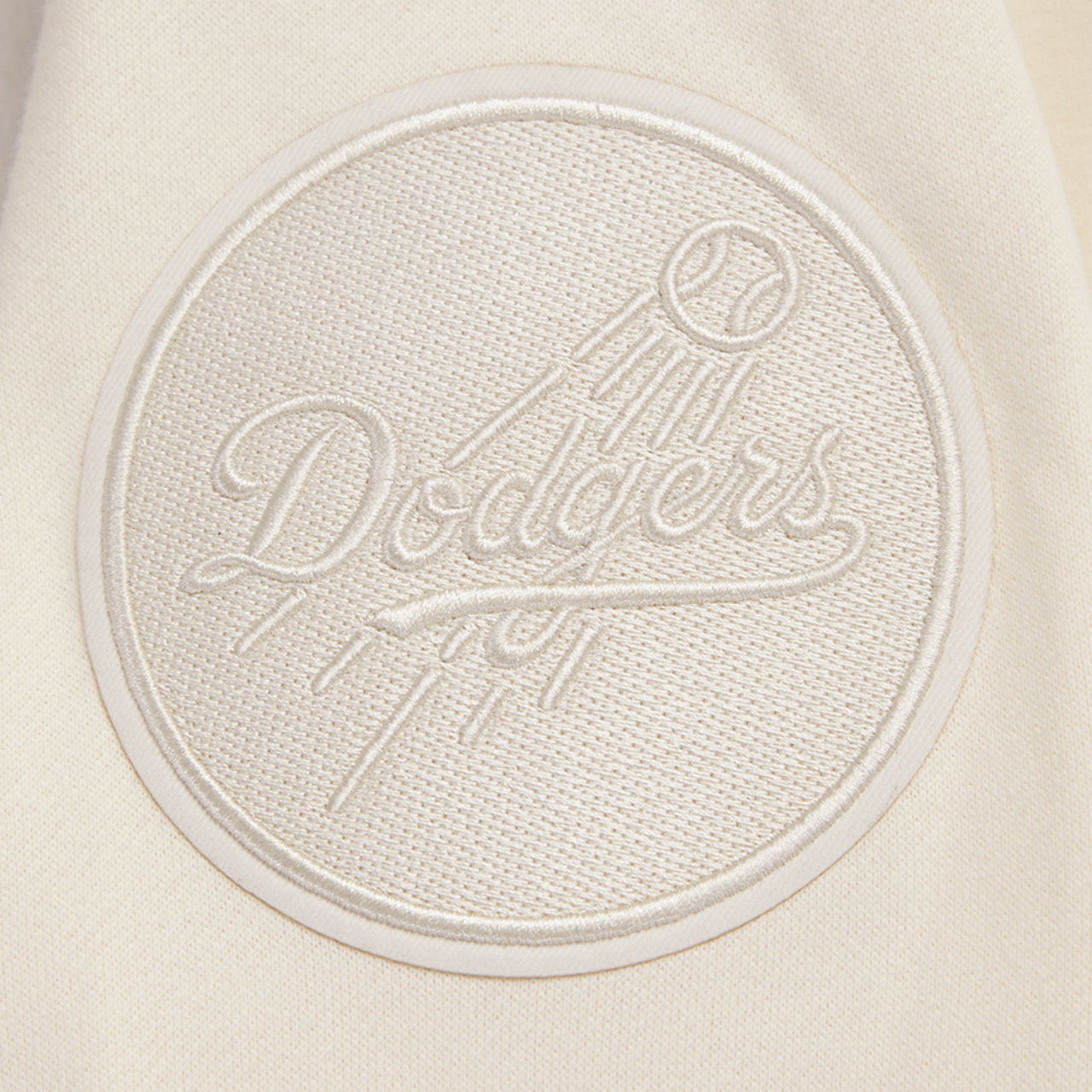 Pro Standard LOS ANGELES DODGERS SWEATSHIRT Image 6 of 7. Tap to open photo gallery.