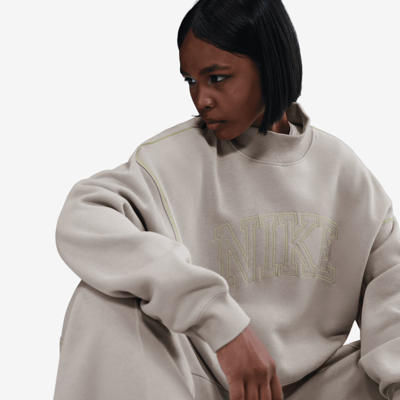 Nike NSW Phoenix Fleece Mock Neck Image 3 of 5. Tap to open photo gallery.