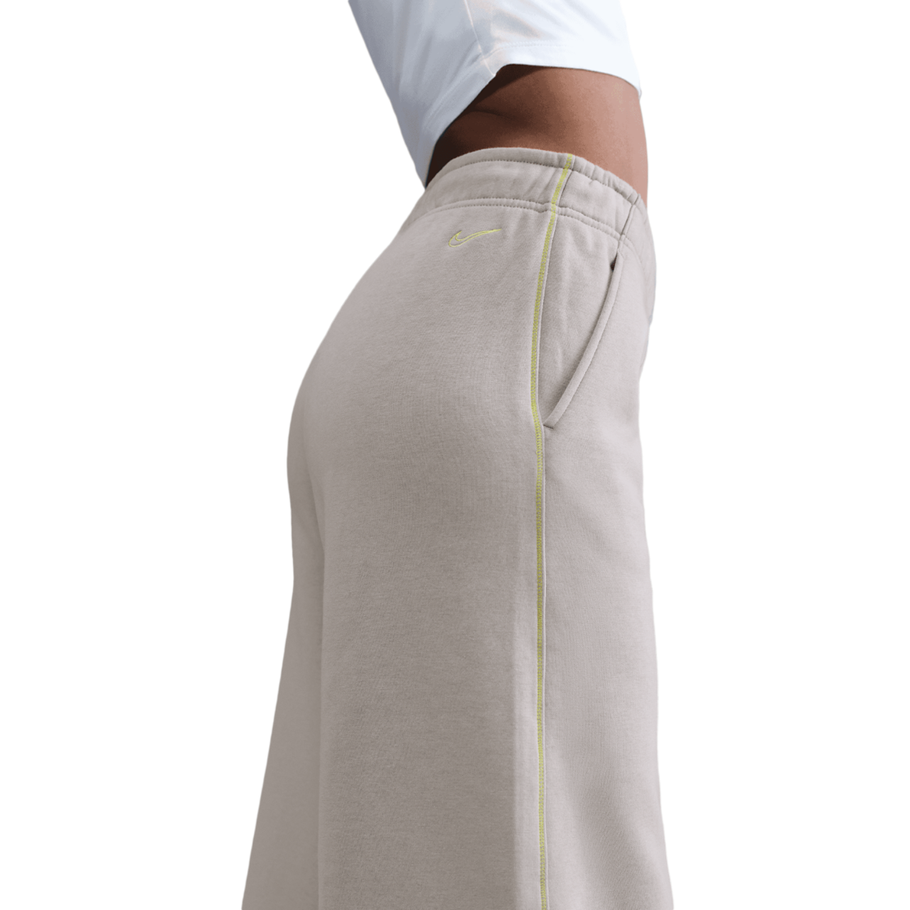 Nike NSW Phoenix Fleece Pants Image 2 of 5. Tap to open photo gallery.