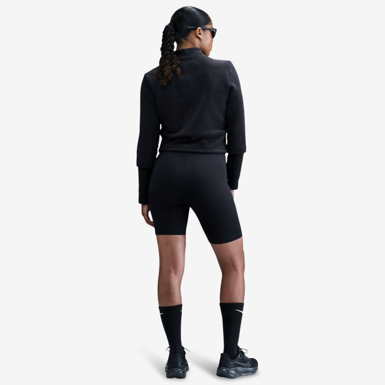 Nike NSW Phoenix Plush Long Sleeve T-Shirt Image 5 of 6. Tap to open photo gallery.