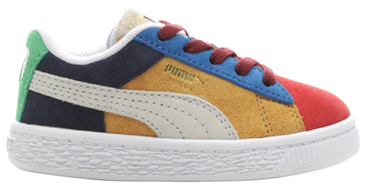 PUMA Suede Classic Image 1 of 2. Tap to open photo gallery.