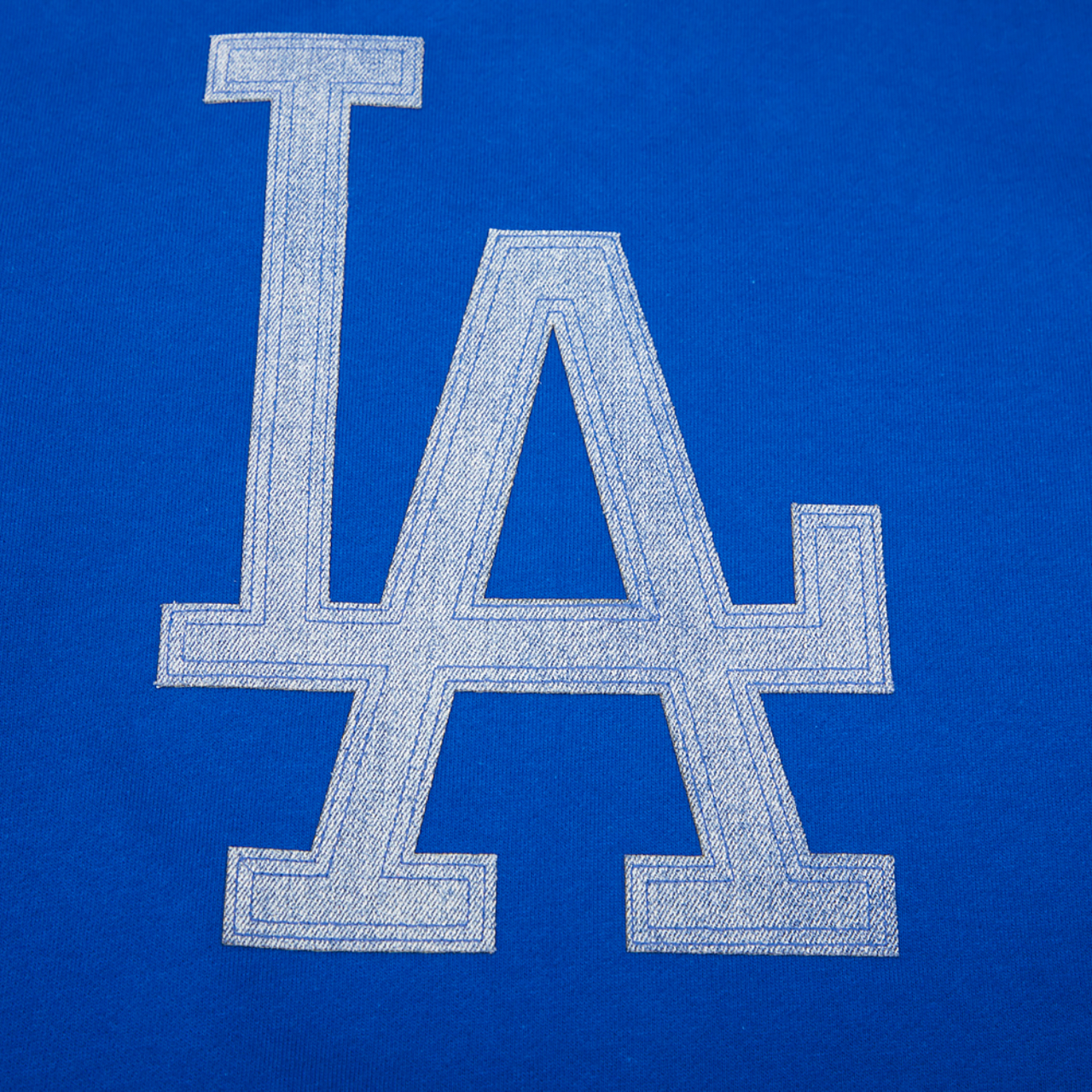 Pro Standard Dodgers Pullover Hoodie Image 10 of 10. Tap to open photo gallery.