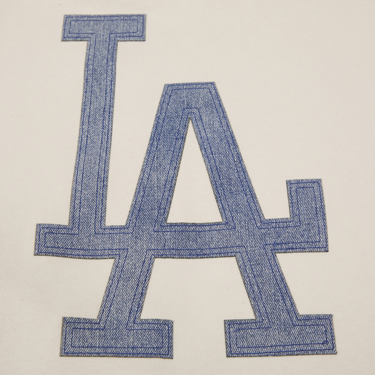 Pro Standard Dodgers Pullover Hoodie Image 7 of 10. Tap to open photo gallery.