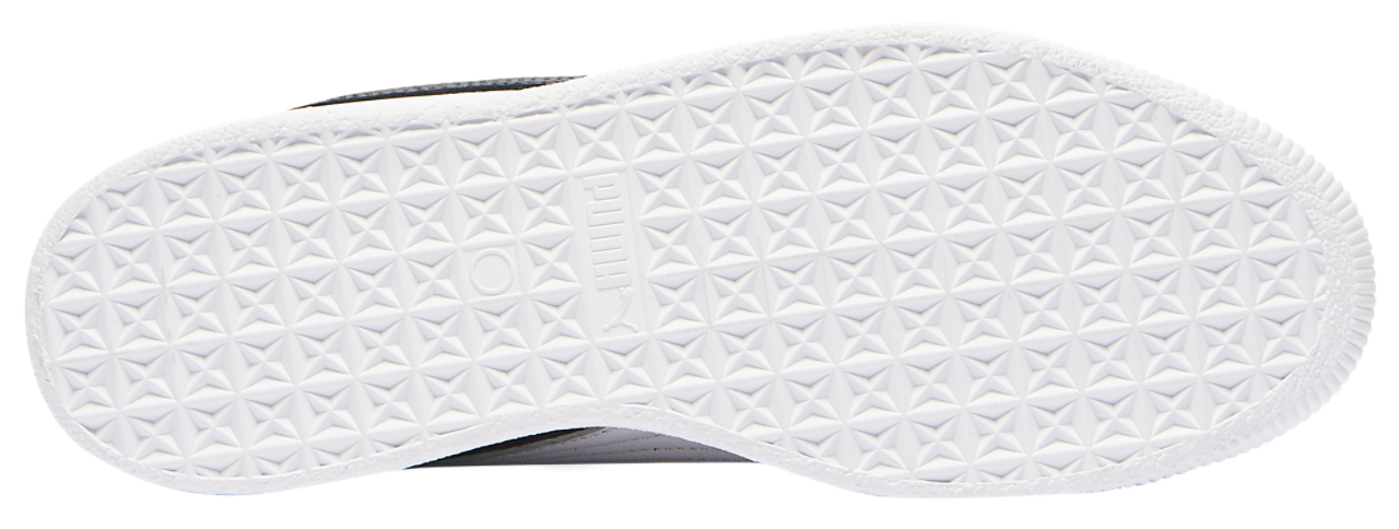 PUMA Clyde Image 5 of 5. Tap to open photo gallery.