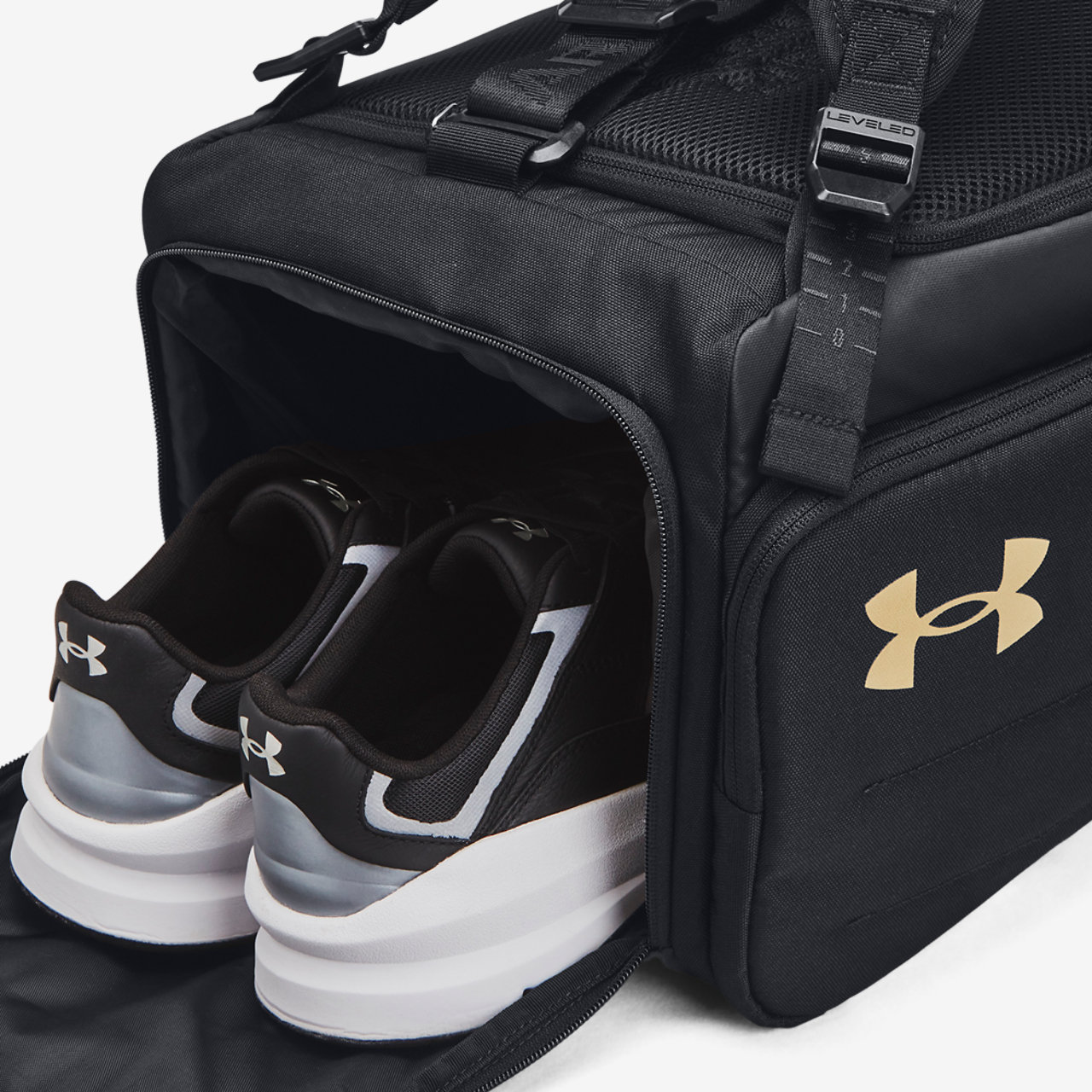 Under Armour Contain Duo SM BP Duffel | Foot Locker