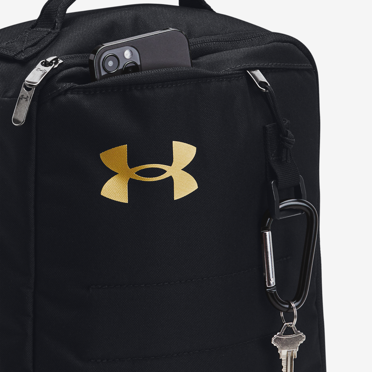 Under Armour Contain Shoe Bag Image 4 of 4. Tap to open photo gallery.