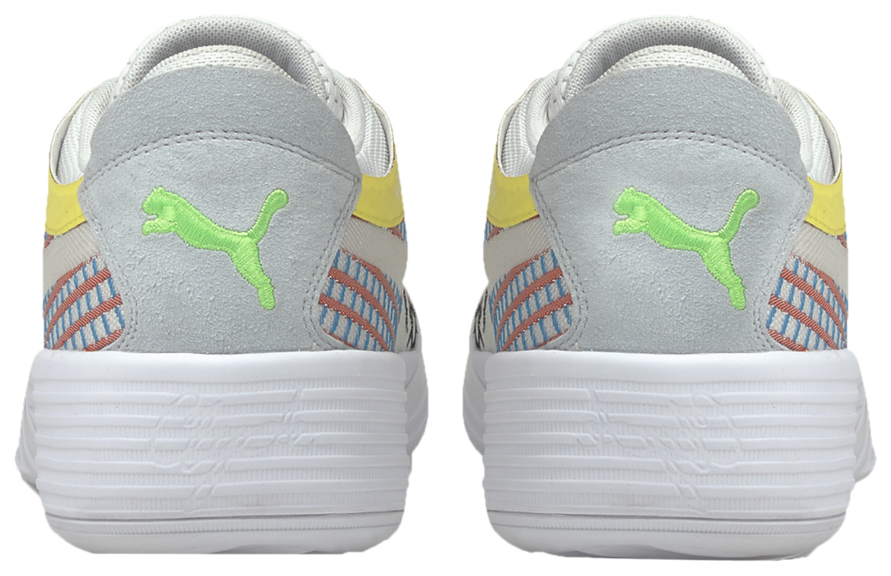 PUMA Clyde All Pro Image 3 of 5. Tap to open photo gallery.