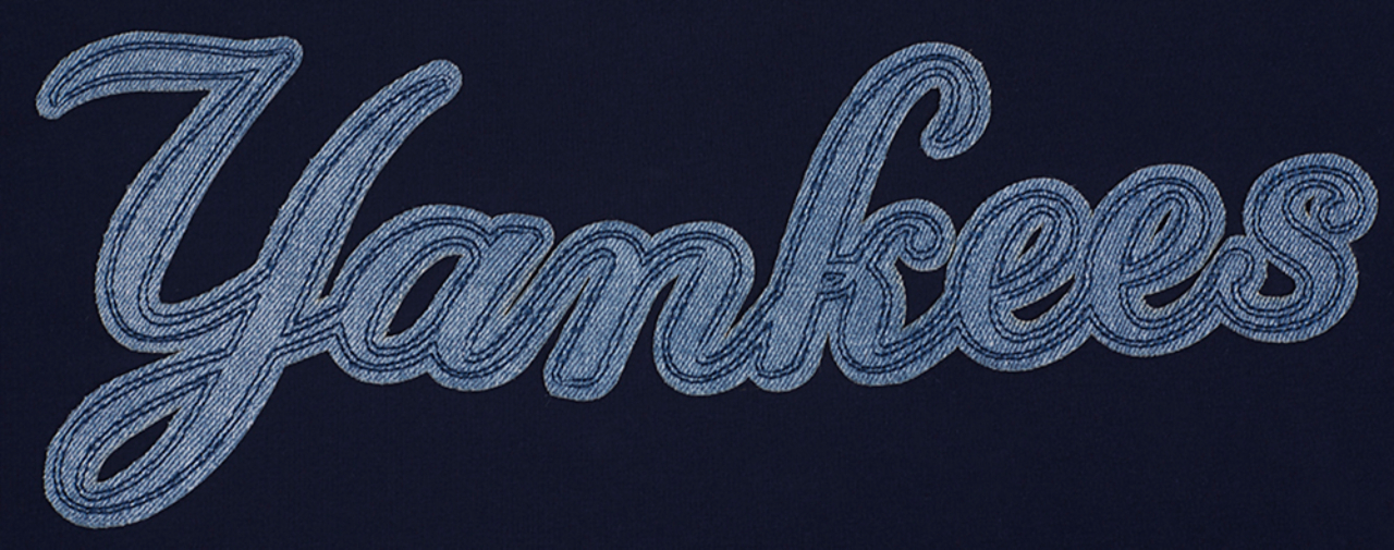 Pro Standard NEW YORK YANKEES TOP Image 6 of 6. Tap to open photo gallery.
