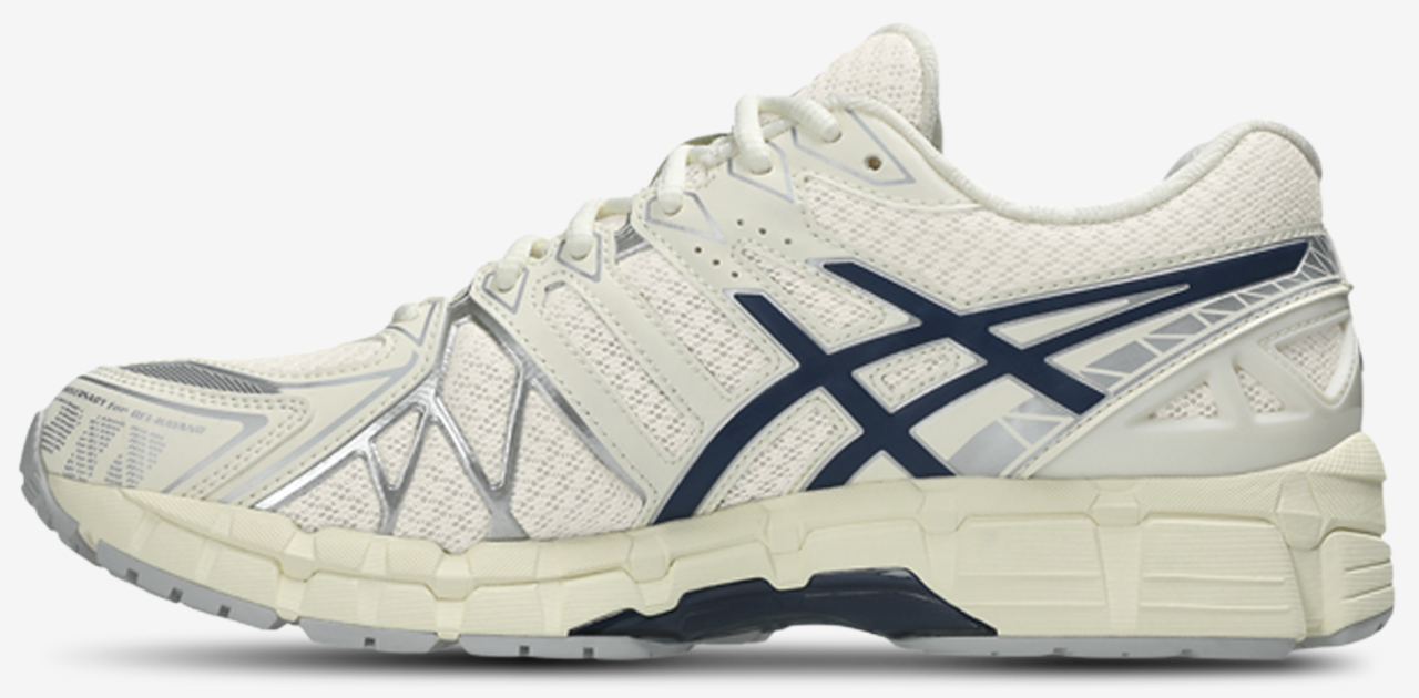 ASICS® GEL-Kayano 20 Image 2 of 5. Tap to open photo gallery.