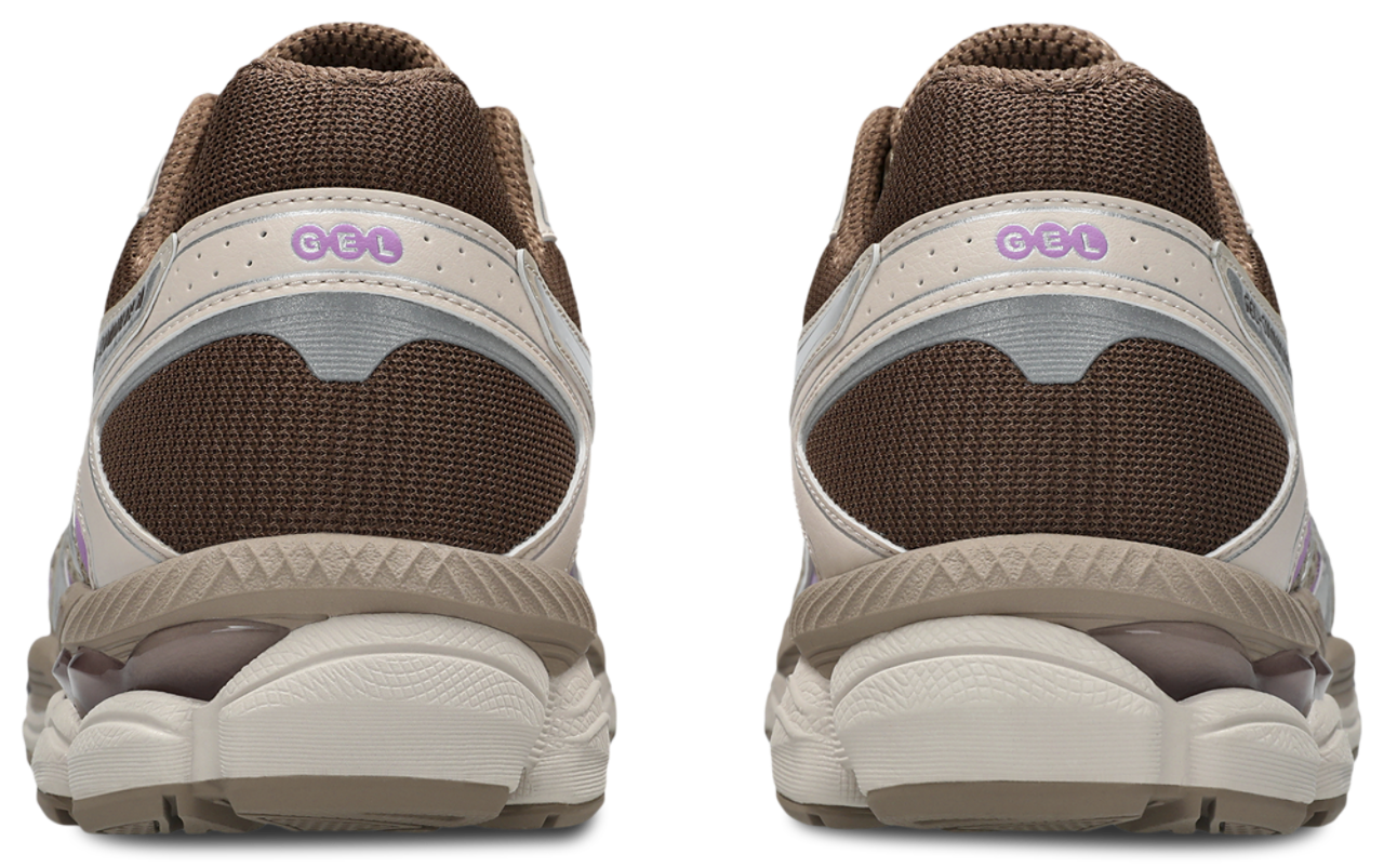 ASICS® GEL-Cumulus 16 Image 3 of 5. Tap to open photo gallery.