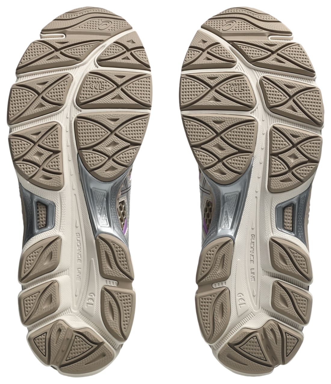 ASICS® GEL-Cumulus 16 Image 5 of 5. Tap to open photo gallery.