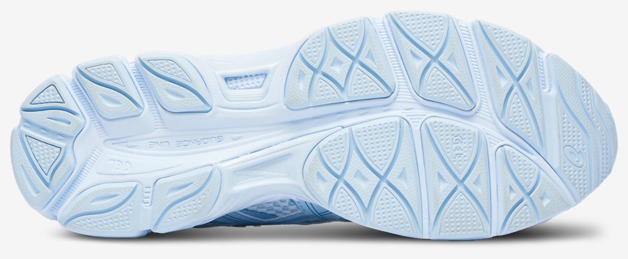 ASICS® GEL-Cumulus 16 Image 4 of 4. Tap to open photo gallery.