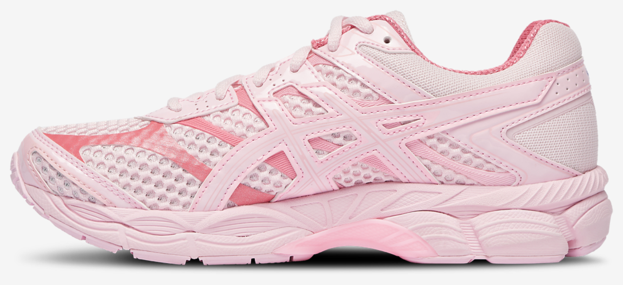ASICS® GEL-Cumulus 16 Image 2 of 5. Tap to open photo gallery.