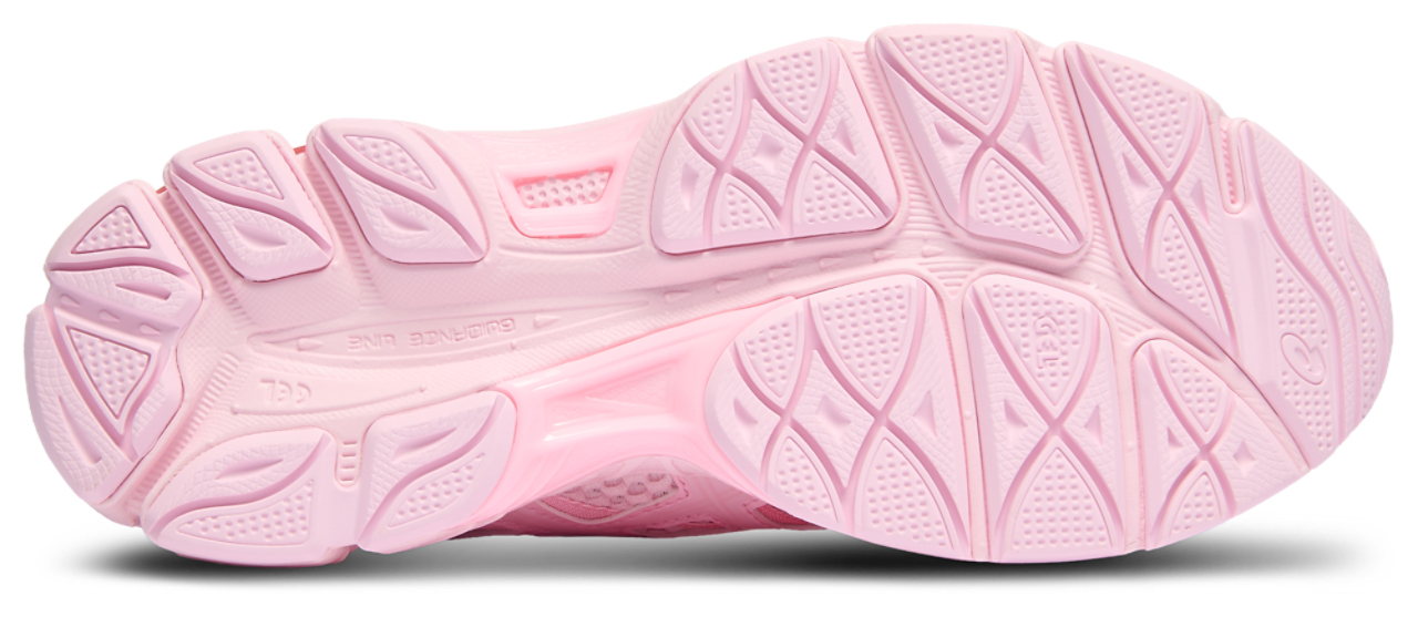 ASICS® GEL-Cumulus 16 Image 5 of 5. Tap to open photo gallery.