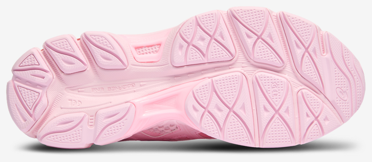 ASICS® GEL-Cumulus 16 Image 5 of 5. Tap to open photo gallery.