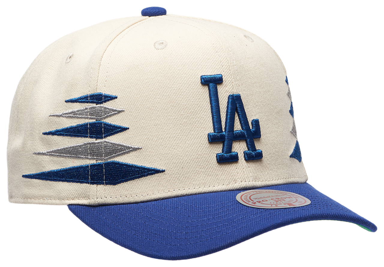 Mitchell & Ness Dodgers Diamond Pro Pinch Cap Image 3 of 5. Tap to open photo gallery.
