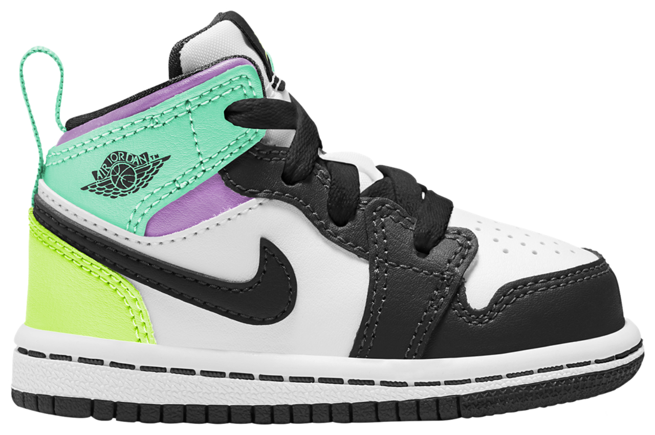 Jordan AJ 1 Mid Image 1 of 3. Tap to open photo gallery.