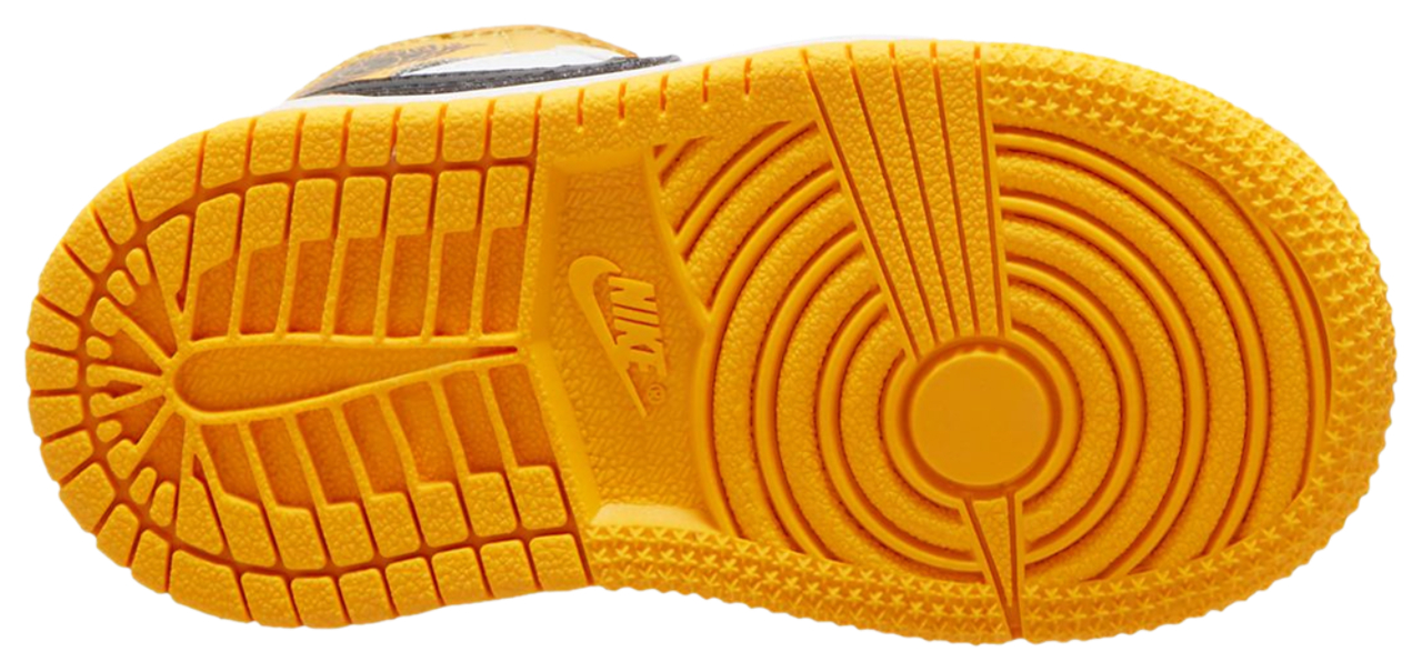 Jordan AJ 1 Mid Image 4 of 4. Tap to open photo gallery.