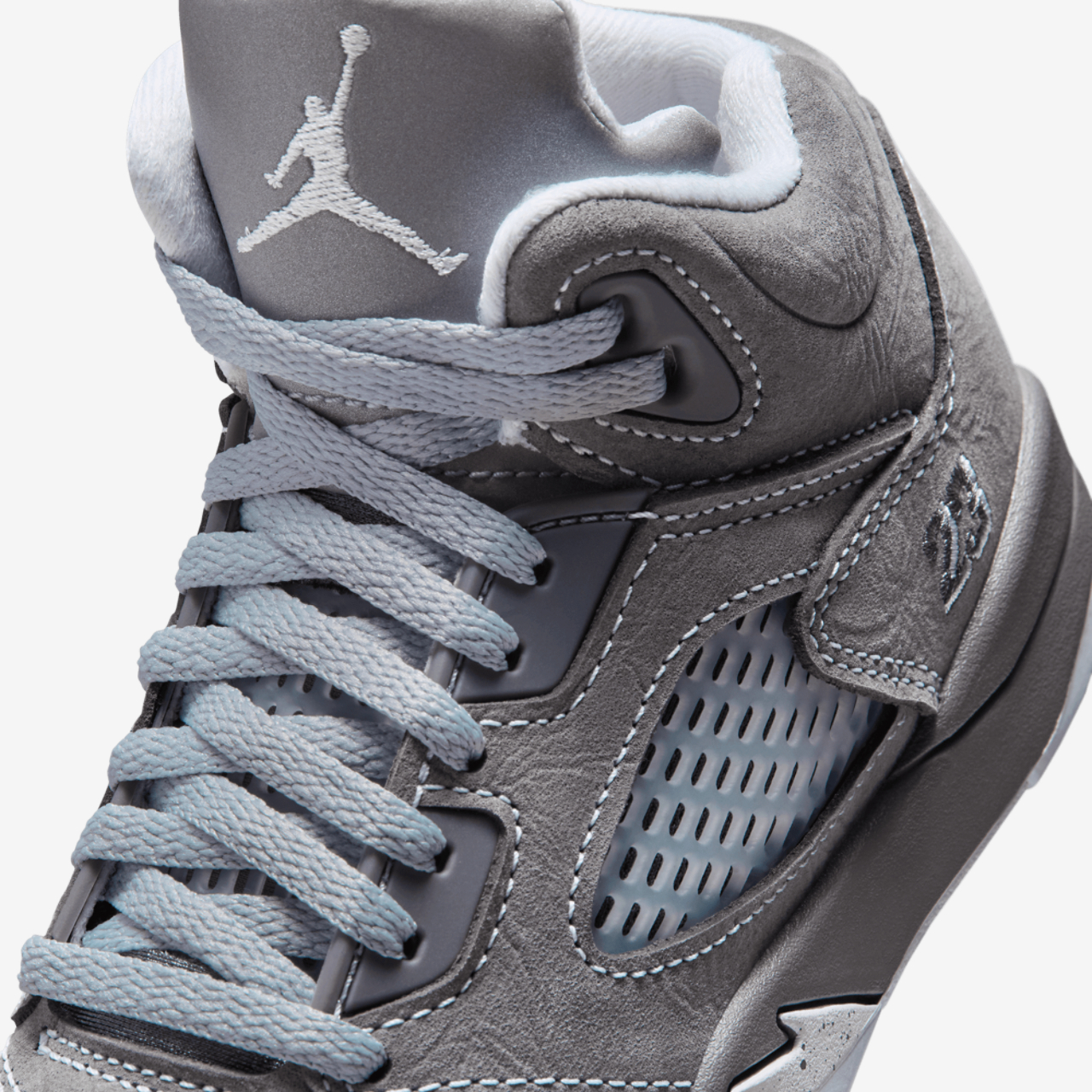 Jordan Retro 5 Image 7 of 8. Tap to open photo gallery.