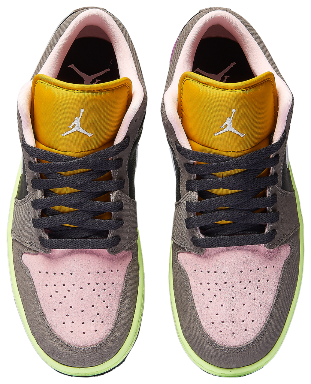 Jordan Air Jordan 1 Low SE  Image 4 of 5. Tap to open photo gallery.