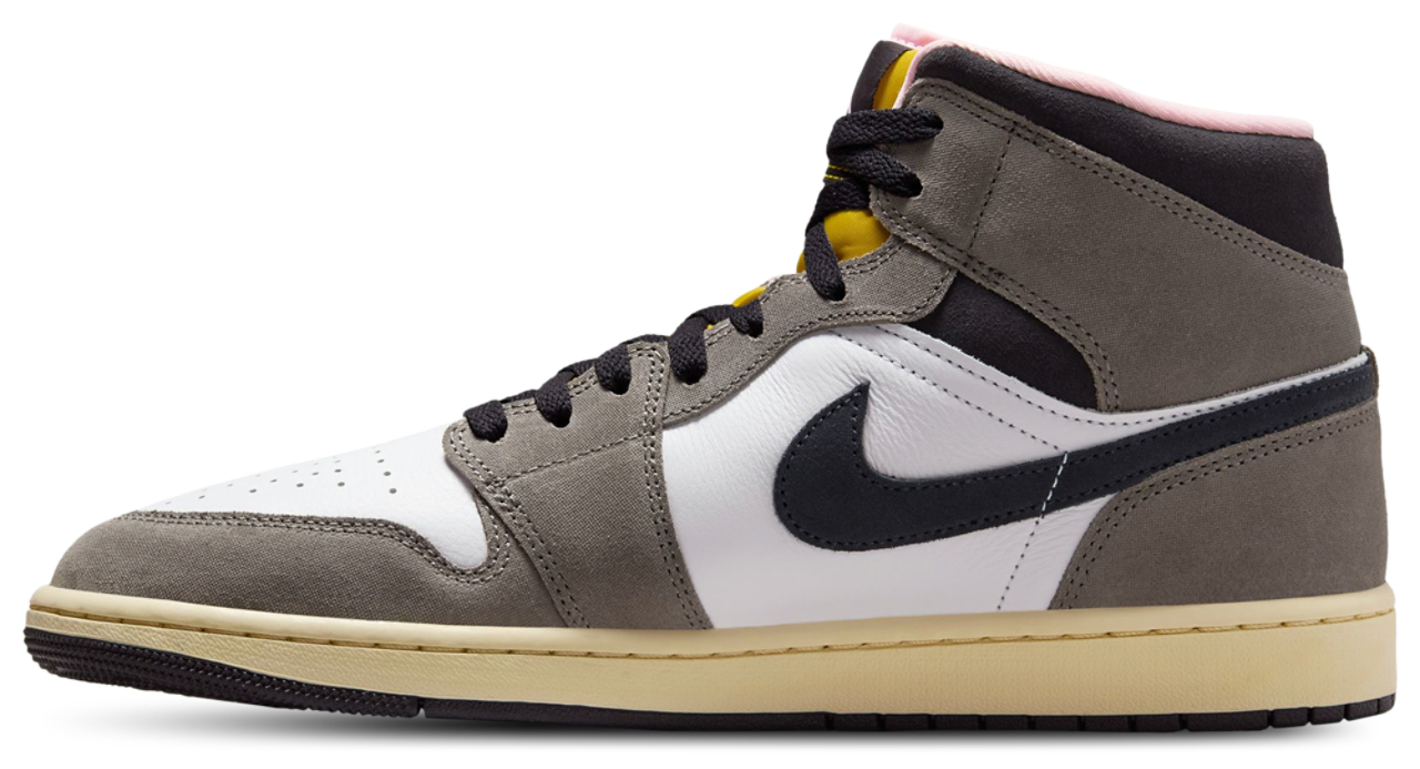Jordan Air Jordan 1 Mid SE  Image 2 of 5. Tap to open photo gallery.