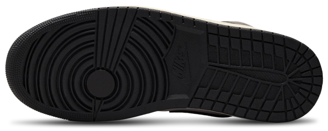 Jordan Air Jordan 1 Mid SE  Image 5 of 5. Tap to open photo gallery.