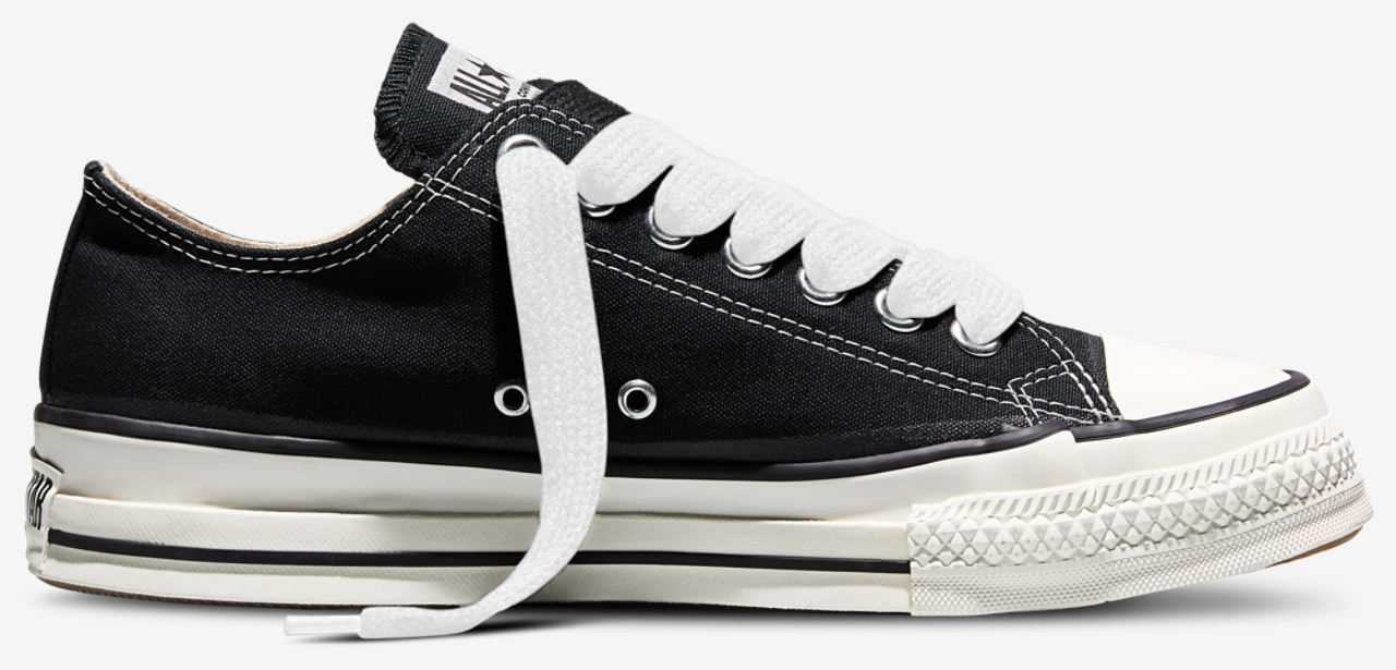 Converse CTAS Low Throwback Image 1 of 5. Tap to open photo gallery.