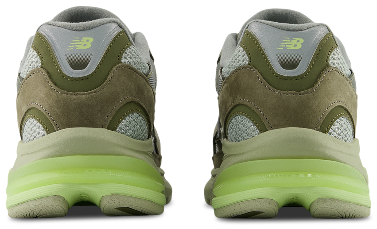 New Balance 2010  Image 3 of 5. Tap to open photo gallery.