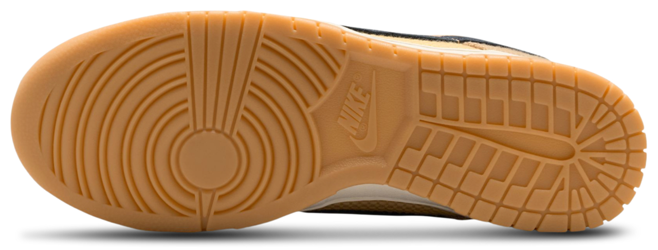 Nike Dunk Low Retro  Image 5 of 5. Tap to open photo gallery.