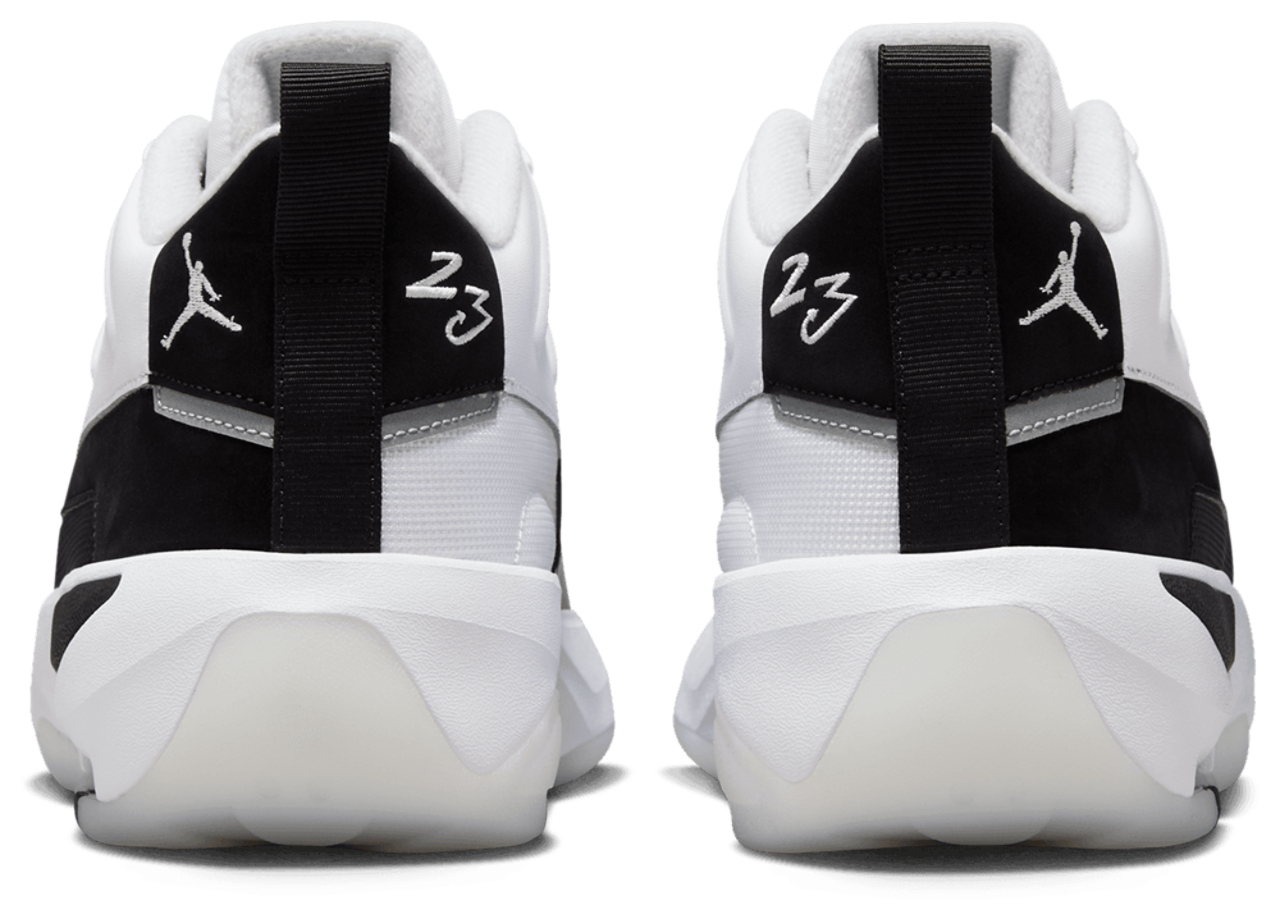 Jordan Max Aura 7  Image 3 of 9. Tap to open photo gallery.
