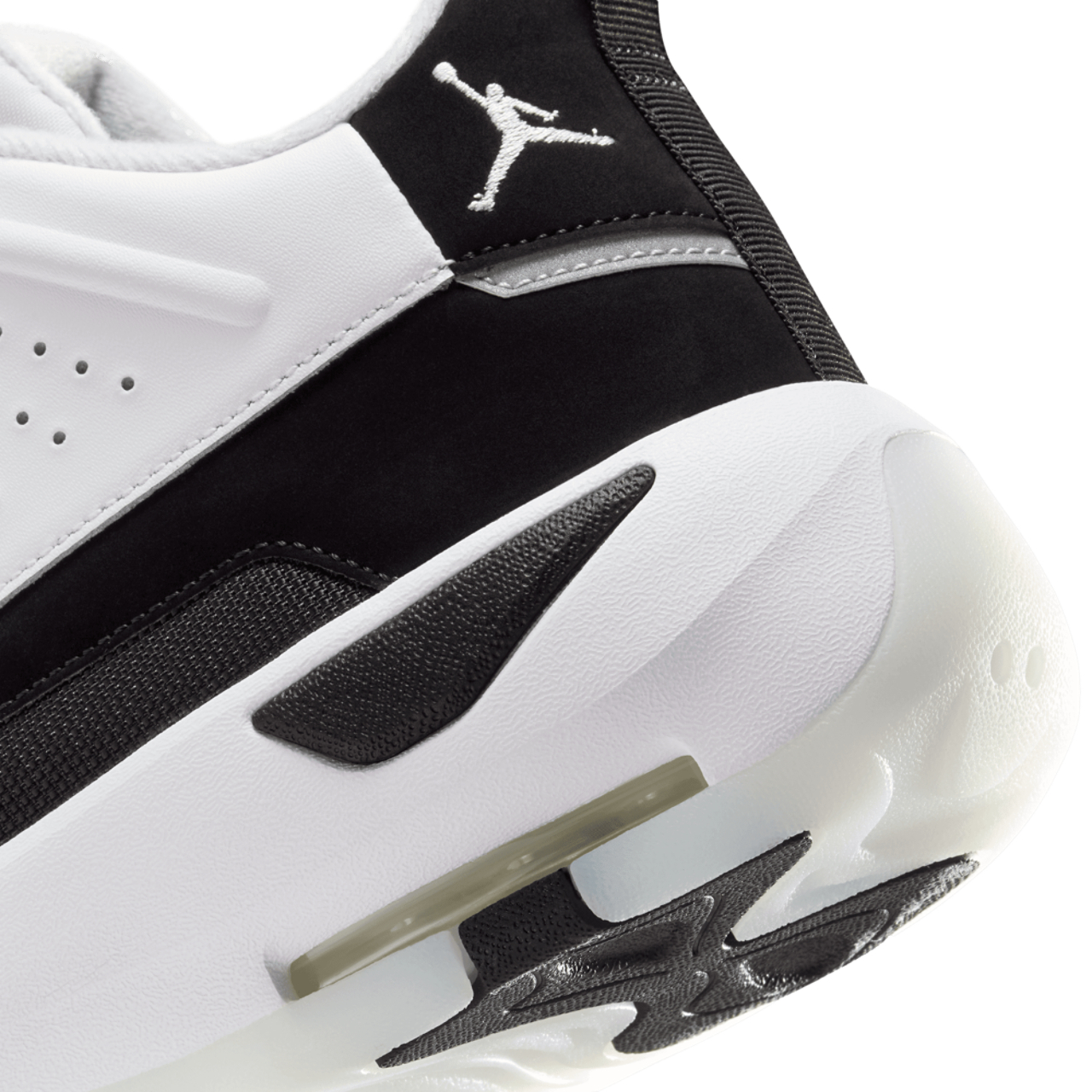 Jordan Max Aura 7  Image 8 of 9. Tap to open photo gallery.
