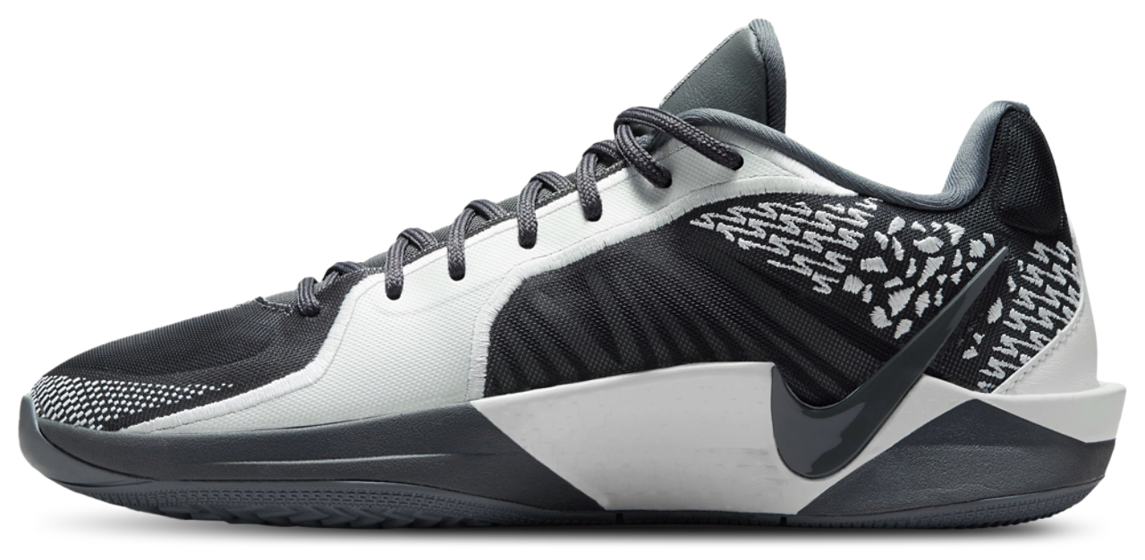 Nike Sabrina 2 | Foot Locker Canada