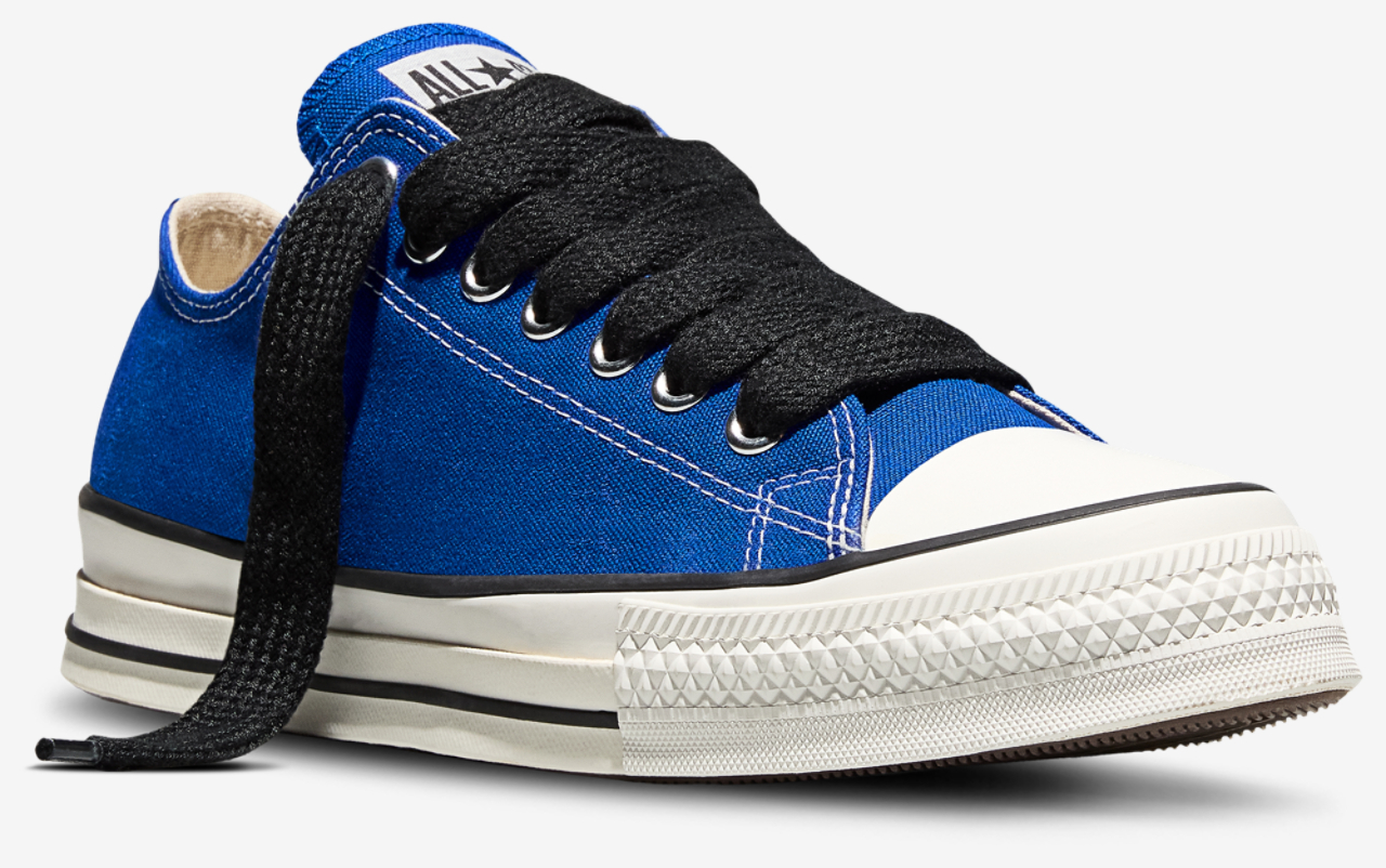 Converse CTAS Low Throwback Image 3 of 6. Tap to open photo gallery.