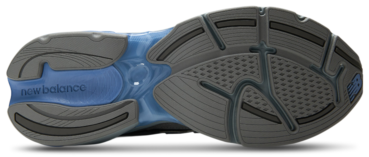 New Balance 2010  Image 5 of 5. Tap to open photo gallery.