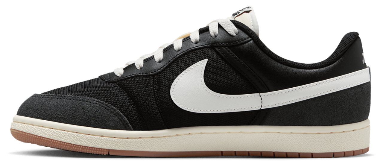Jordan Air Jordan Skyline Low  Image 2 of 8. Tap to open photo gallery.