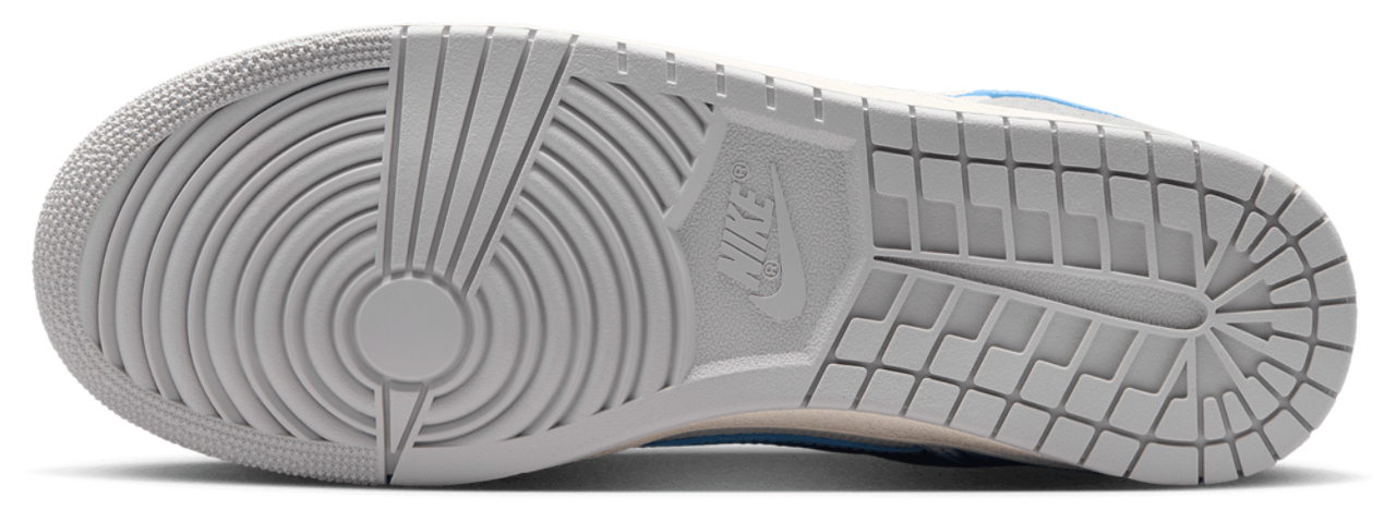 Jordan Air Jordan Skyline Low  Image 5 of 8. Tap to open photo gallery.