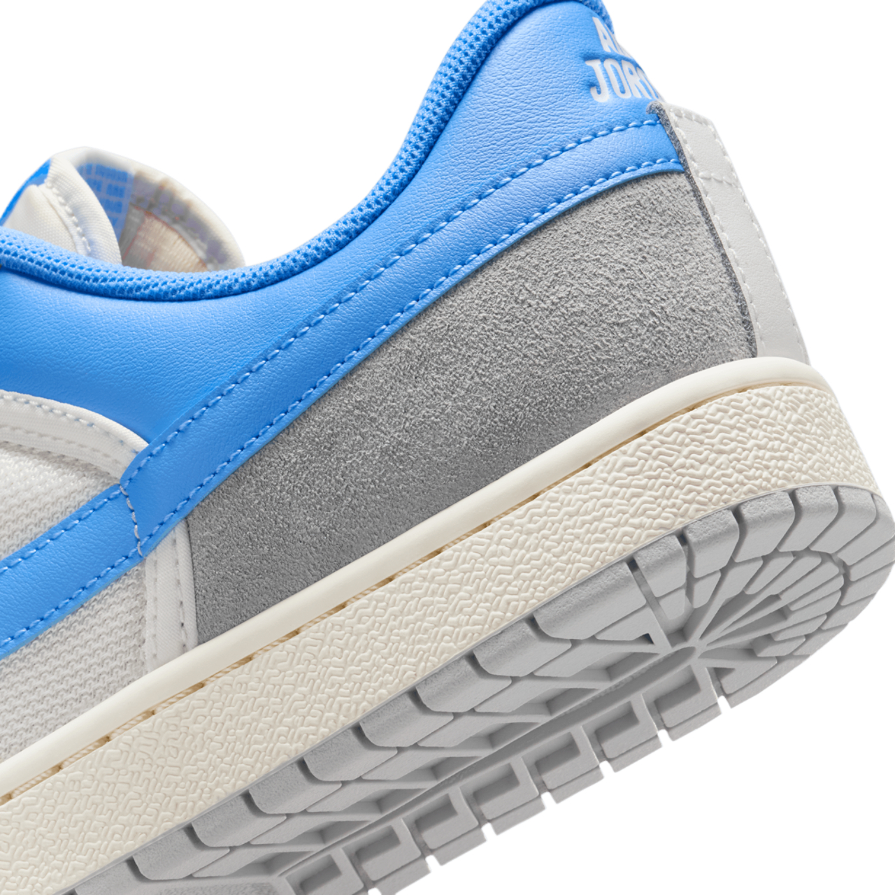 Jordan Air Jordan Skyline Low  Image 8 of 8. Tap to open photo gallery.