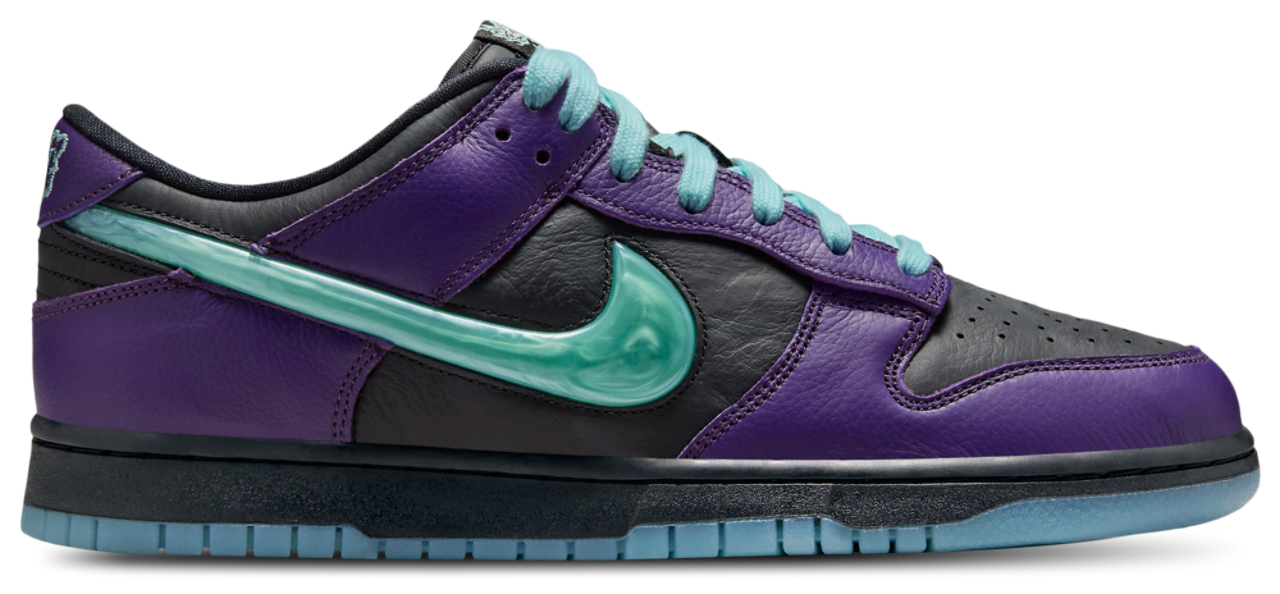 Nike Dunk Low Retro LTD Halloween  Image 1 of 5. Tap to open photo gallery.
