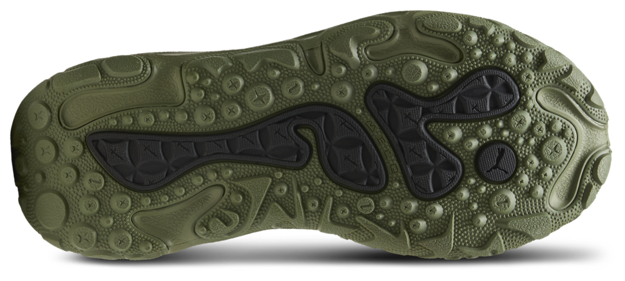 PUMA La France RNNR Camo  Image 5 of 10. Tap to open photo gallery.