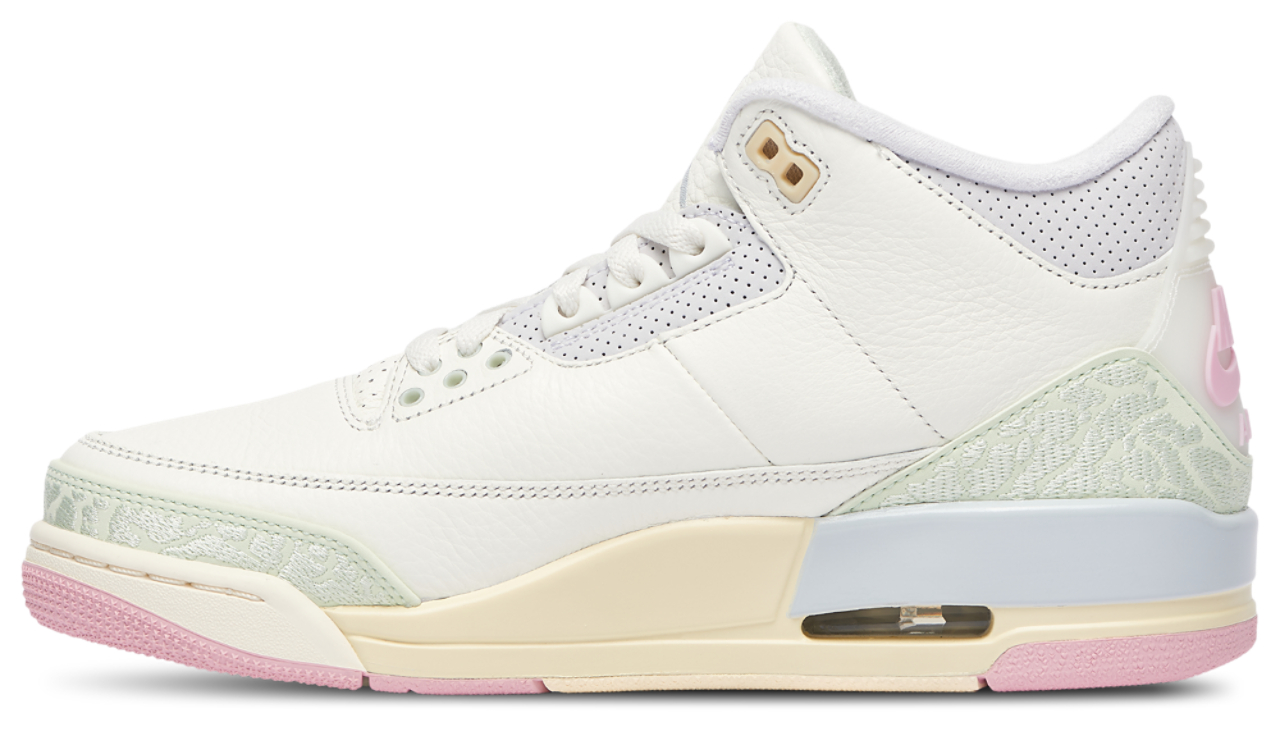 Jordan Air Jordan 3 Retro OG  Image 2 of 5. Tap to open photo gallery.