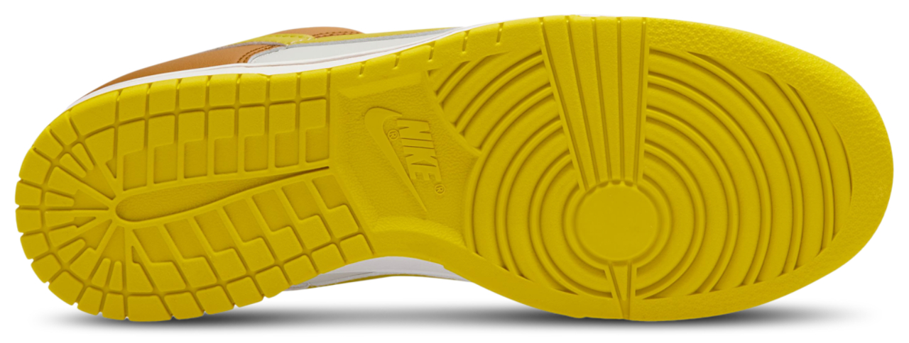 Nike Dunk Low Retro Bttys  Image 4 of 4. Tap to open photo gallery.