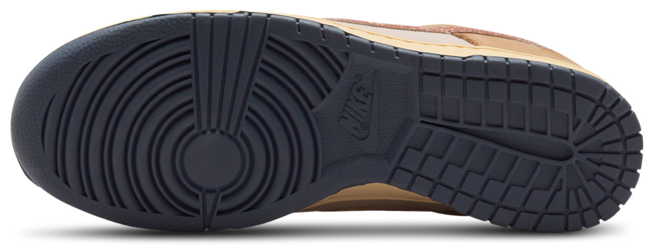 Nike Dunk Low Retro  Image 5 of 5. Tap to open photo gallery.