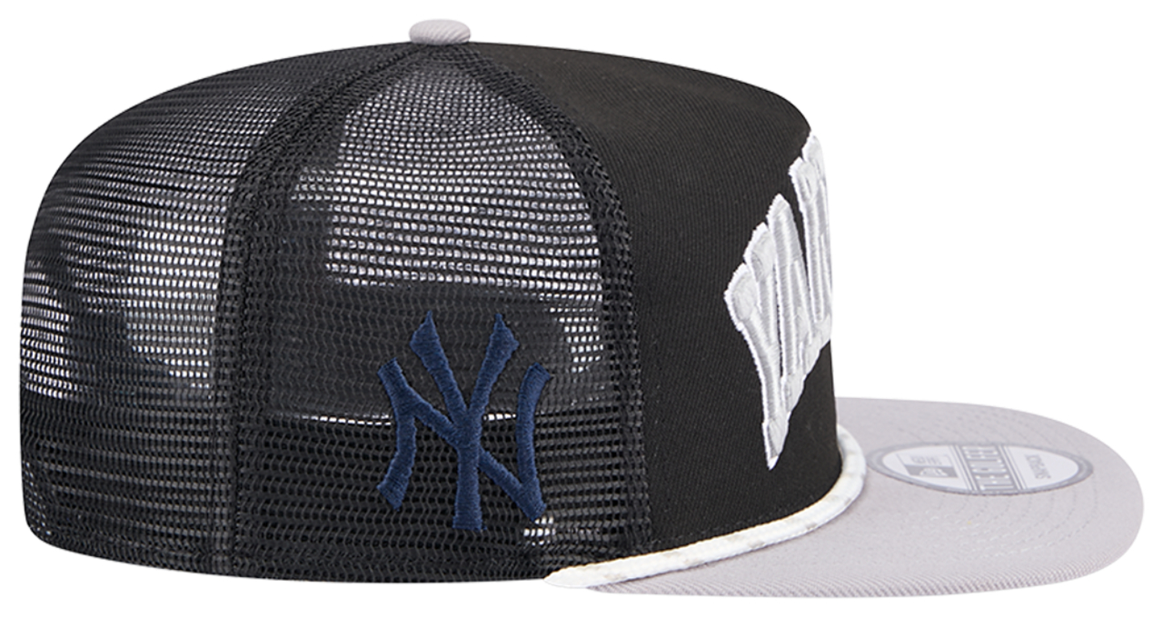 New Era Yankees Golfer Throwback Snapback  Image 5 of 7. Tap to open photo gallery.